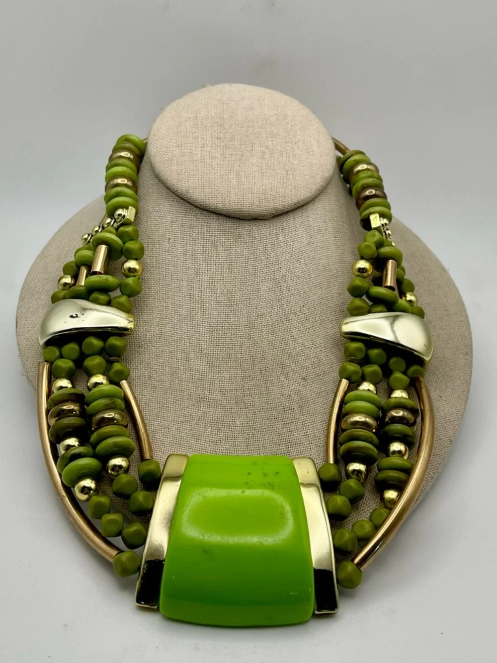 Vibrant Lime Green and Polished Gold Tone Multi Strand Statement Bib Necklace - Picture 11 of 15